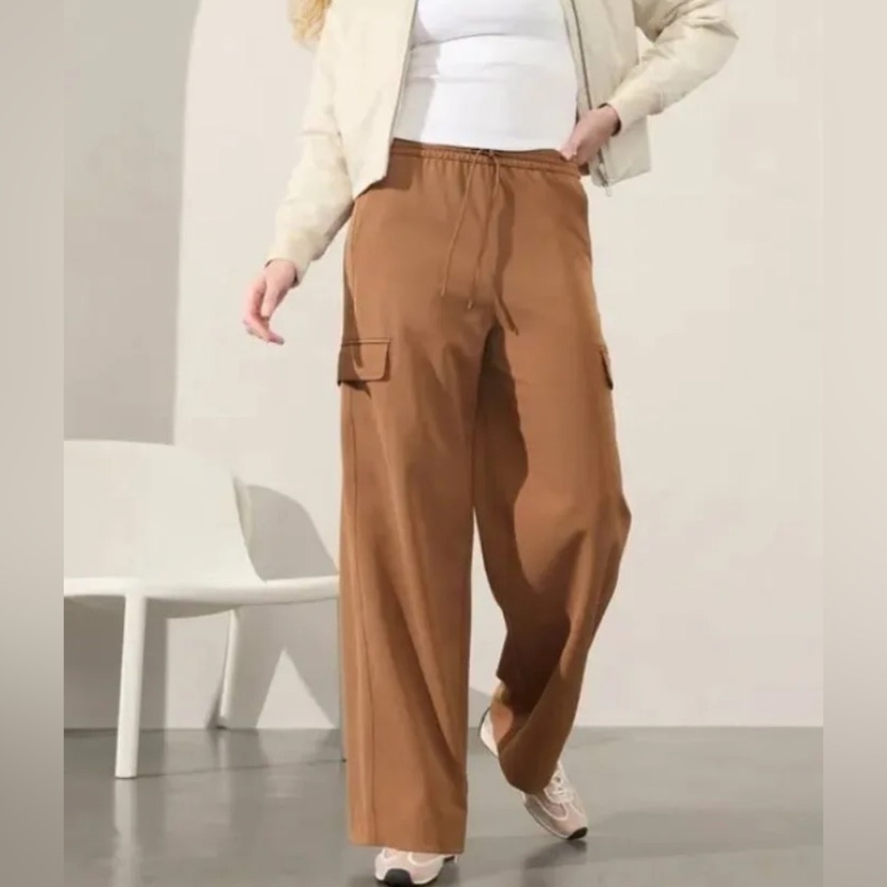 Athleta Promenade High Rise Wide Leg Cargo Pants